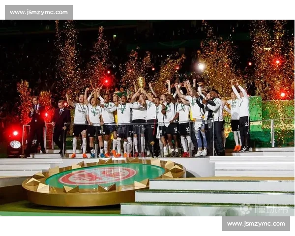 球迷声讨引发热议 球队管理层遭遇前所未有的压力和质疑 球迷声讨引发热议 球队管理层遭遇前所未有的压力和质疑