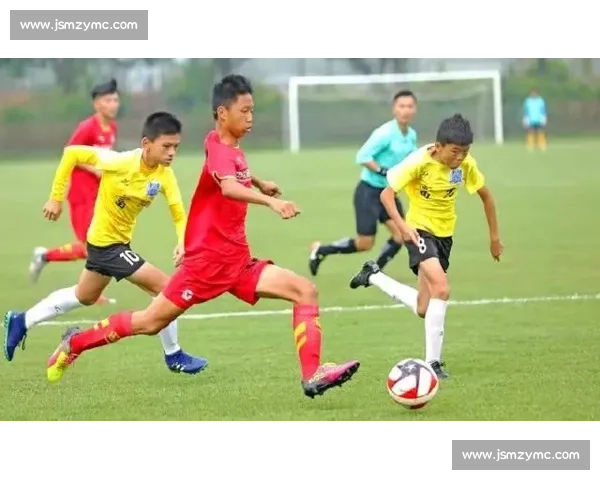 以青训体系为核心打造未来足球人才培养新模式探索 以青训体系为核心打造未来足球人才培养新模式探索